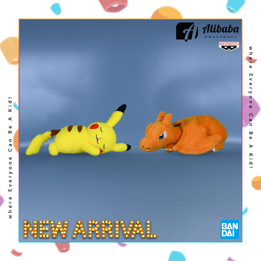 POKEMON BIG PLUSH~PIKACHU . CHARIZARD~